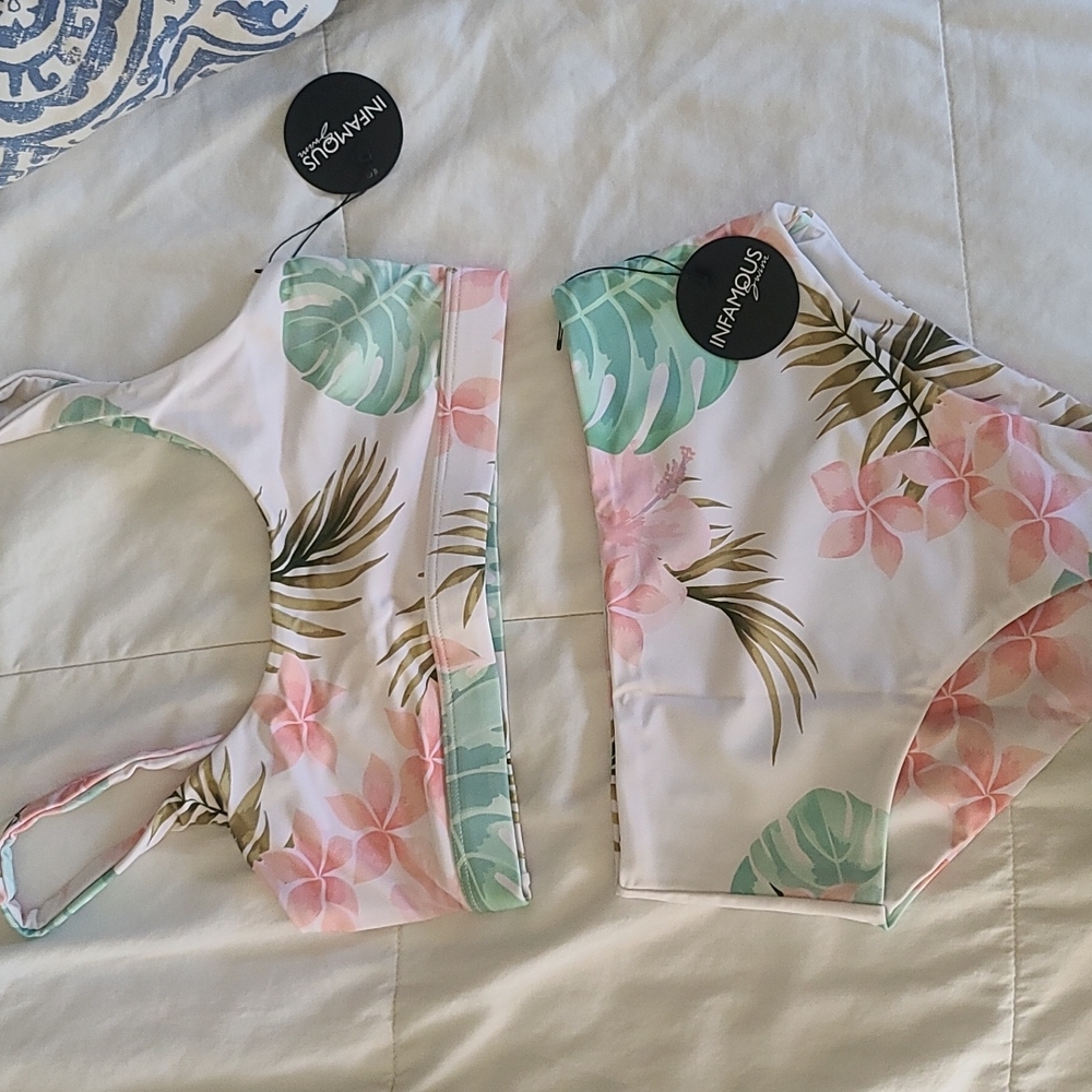 Infamous swim top and bottom